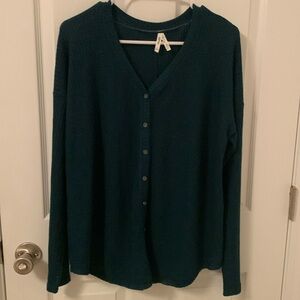 Juniors- Mudd brand Green Button down sweater-Size Large-New with tags.